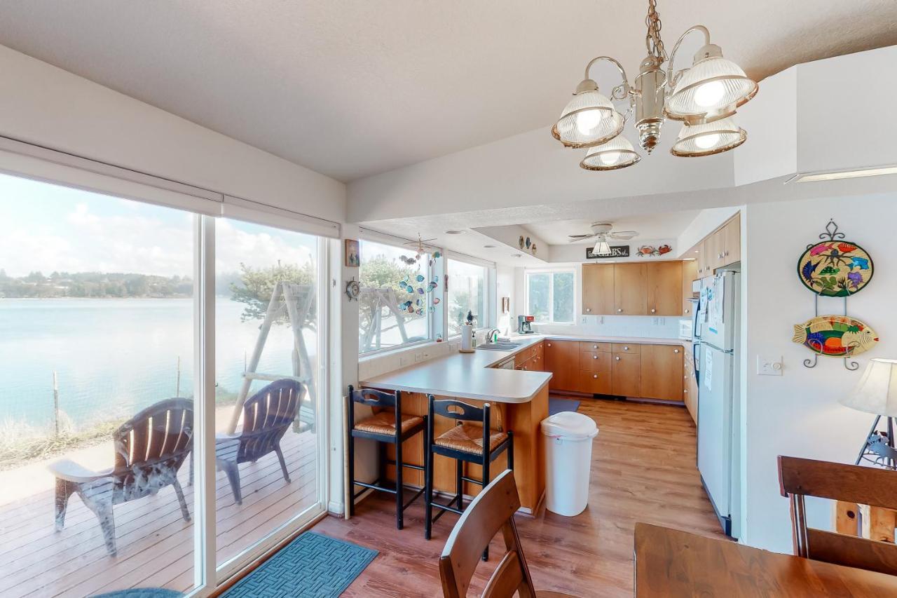 Villa Harbor House Waldport Exterior foto